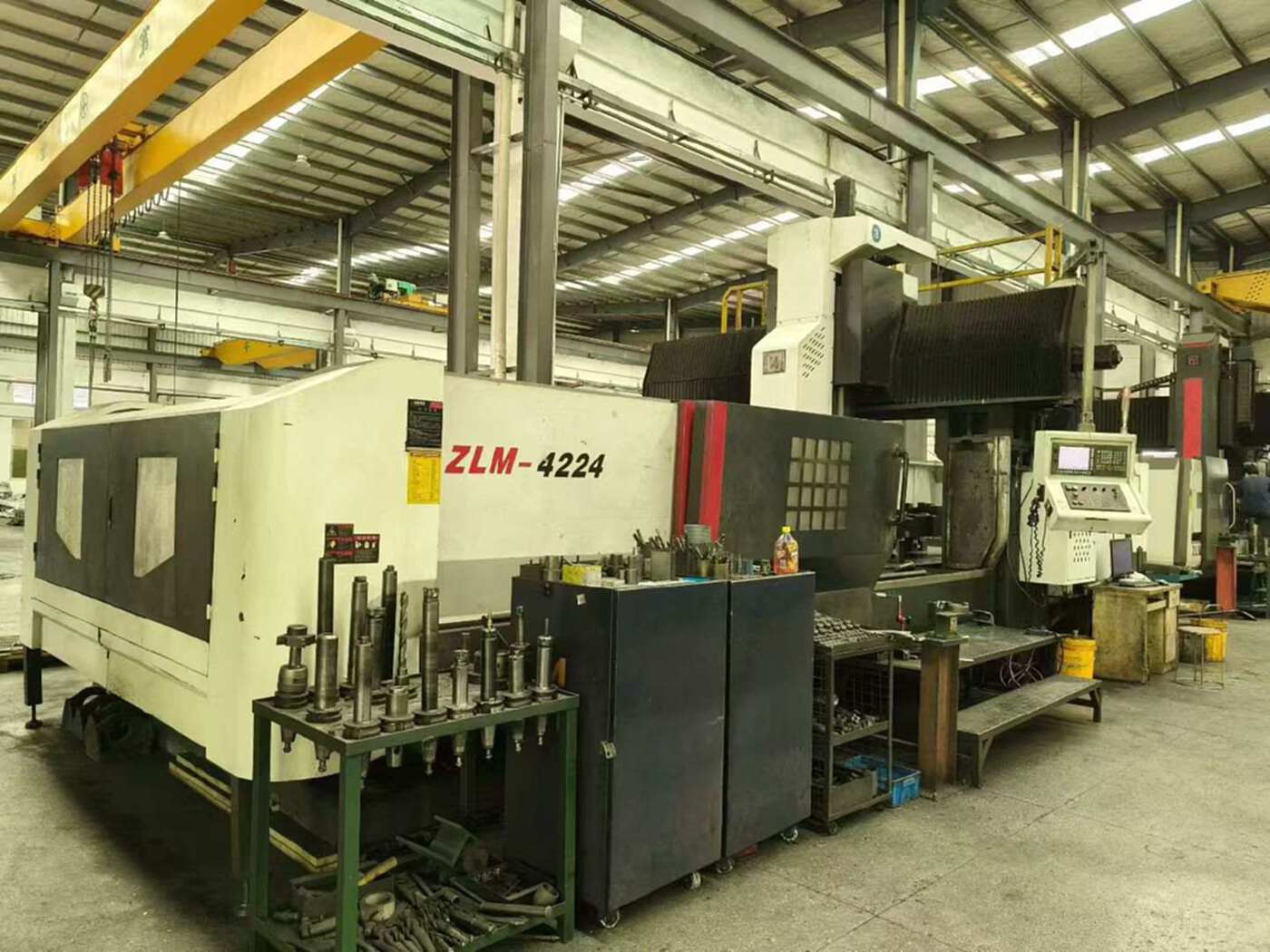 志远4224 立式加工中心
