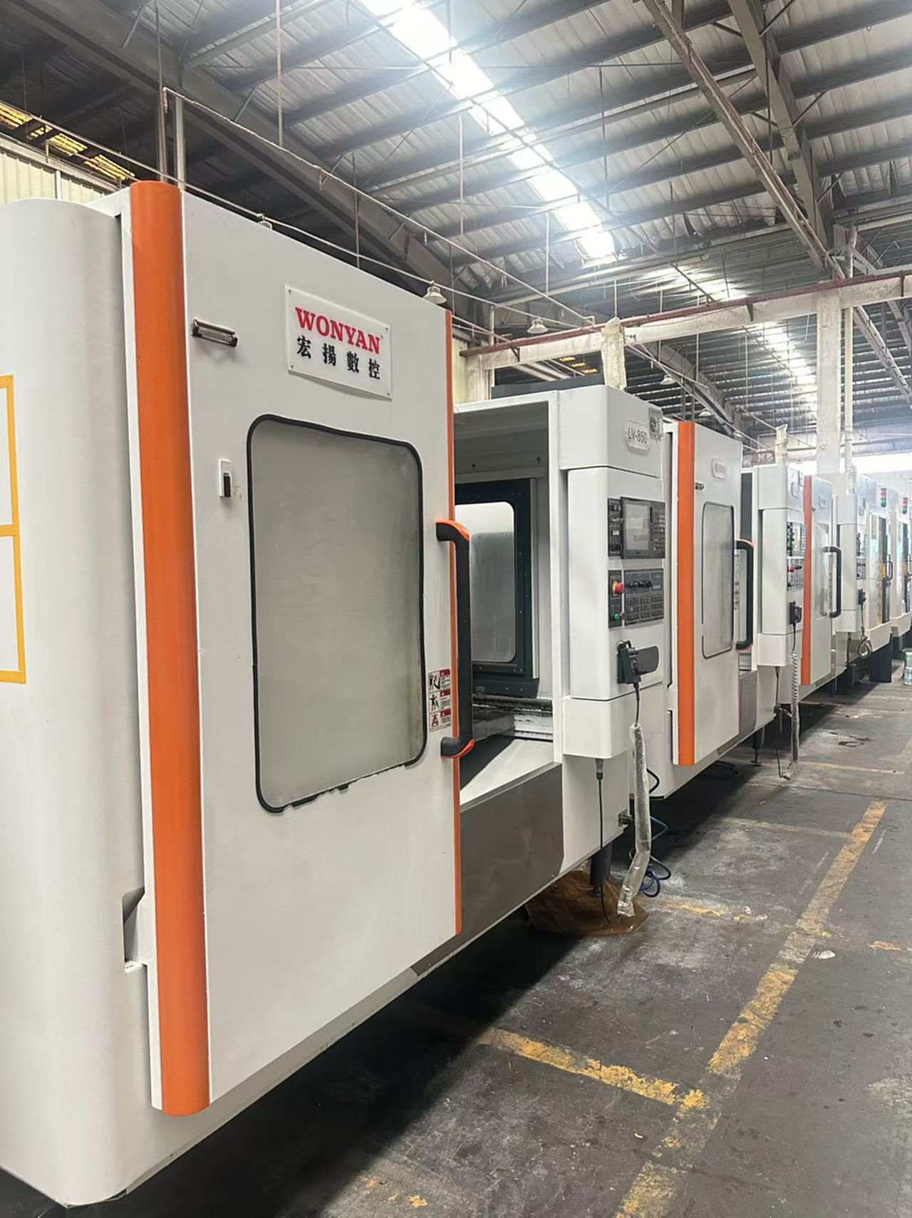 宏扬850 立式加工中心