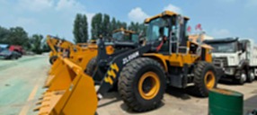 For sale second-hand 50-type loaders