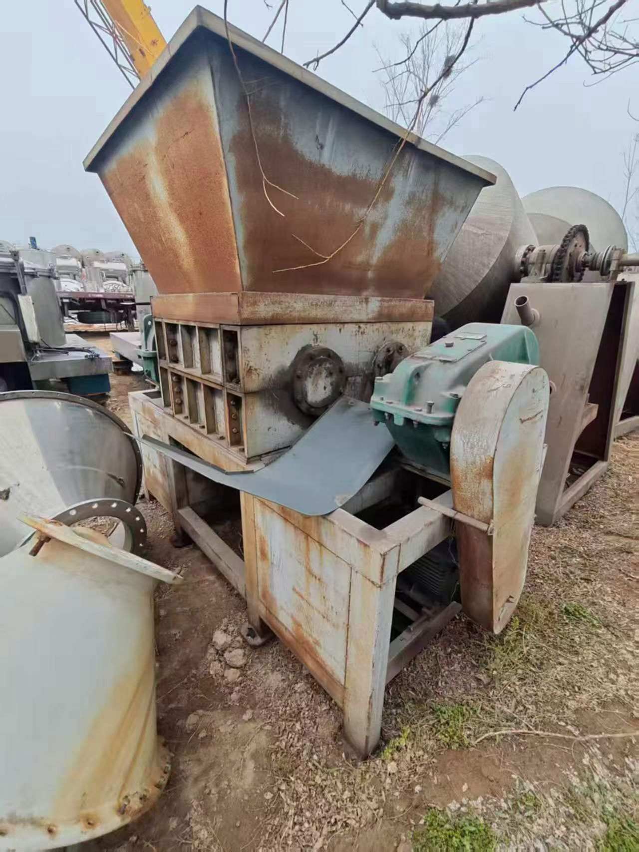 河南巩义华东冶矿机械厂750型双刀切碎撕碎机 橡胶造粒/粉碎机