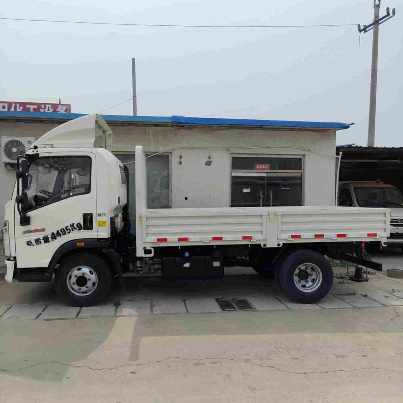 豪沃6*4 货车