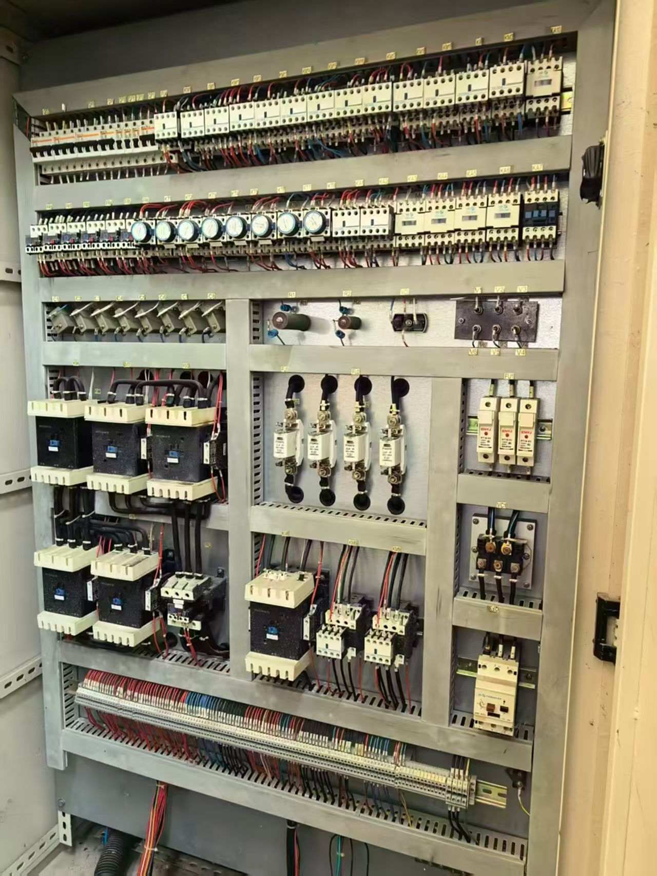 齐二瓦房店5225 立车