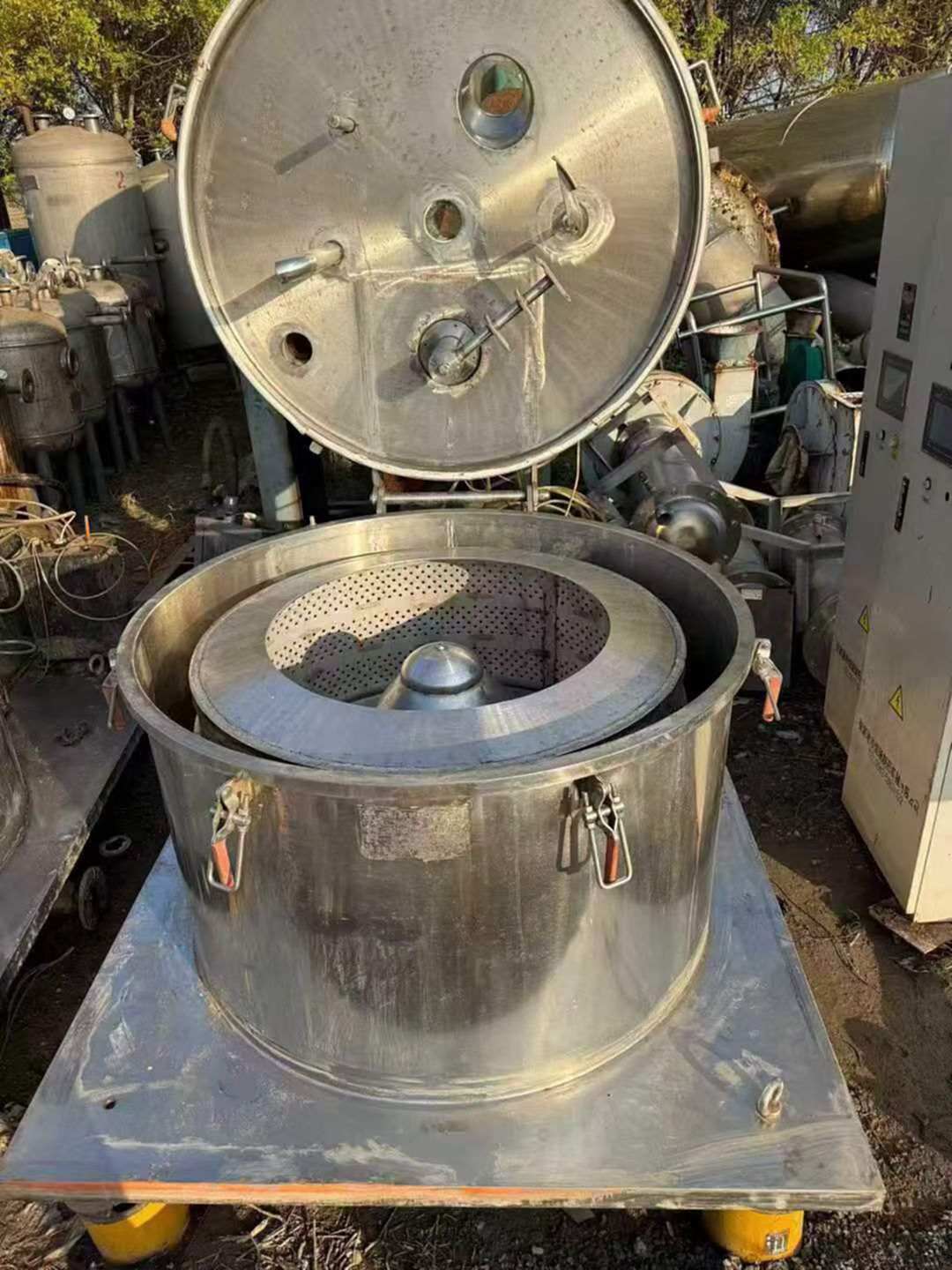 张家港恒瑞1000刮刀下卸料离心机 离心机