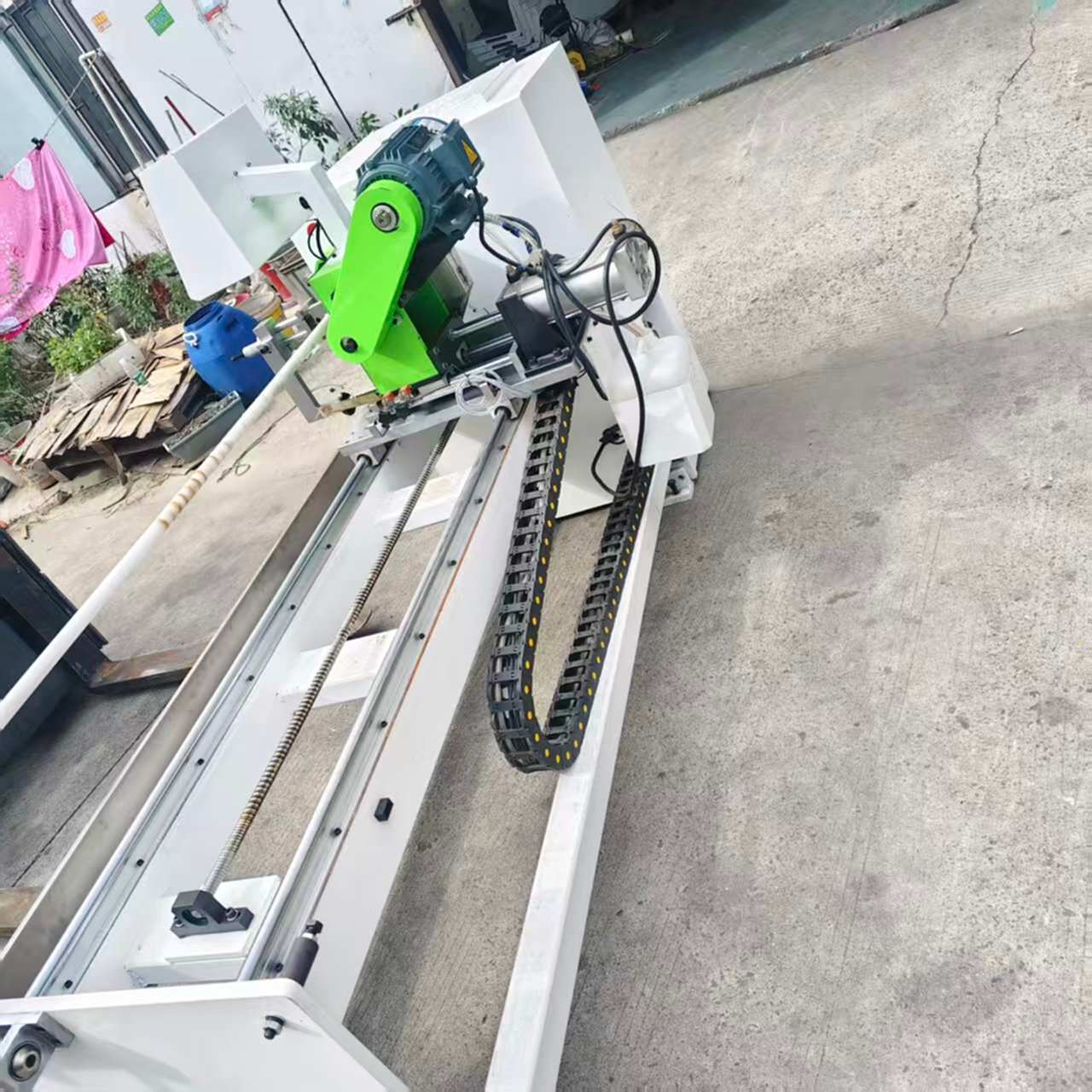 永鹏永鹏1300 剪切机