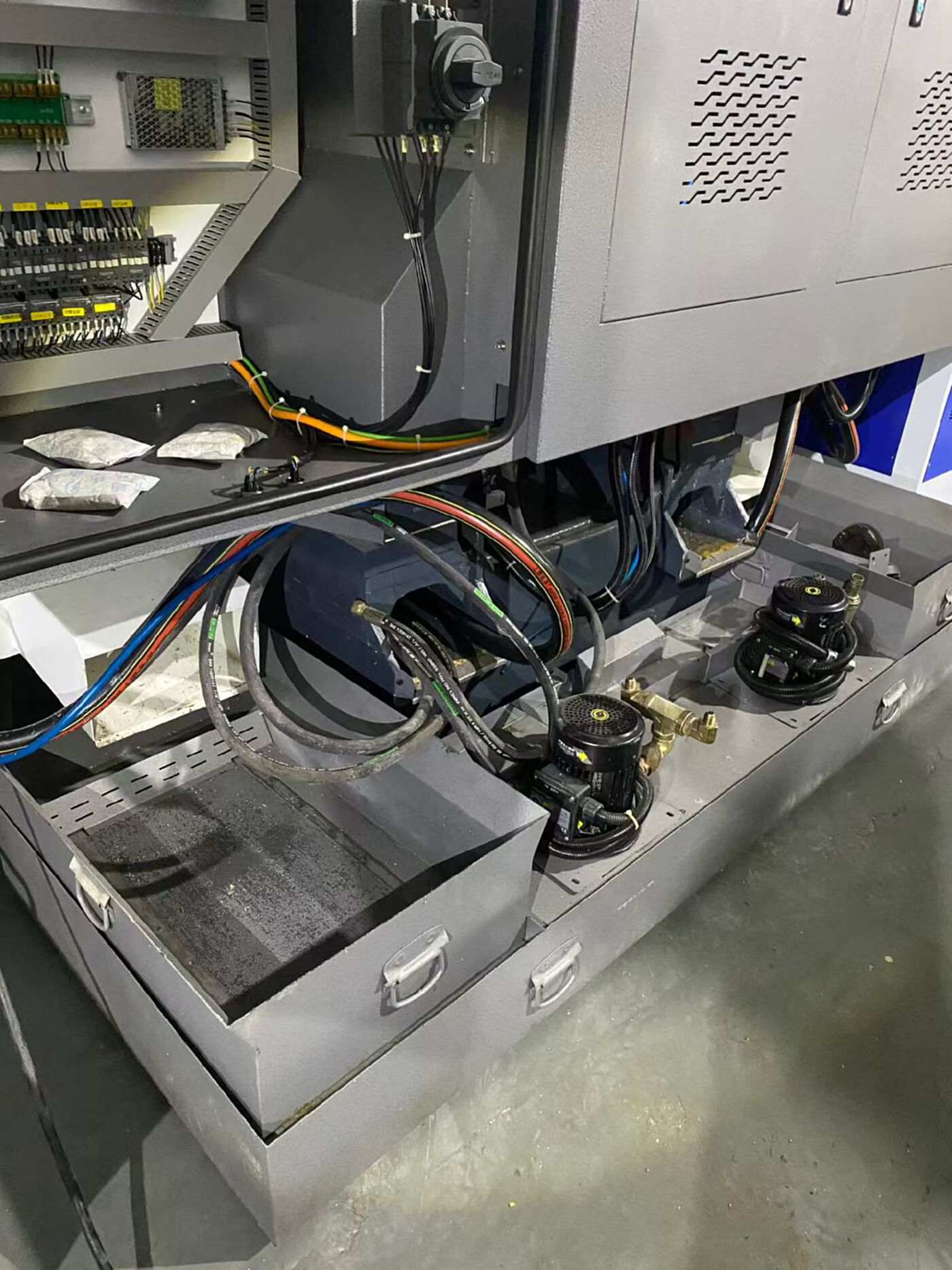 明科850立式加工中心