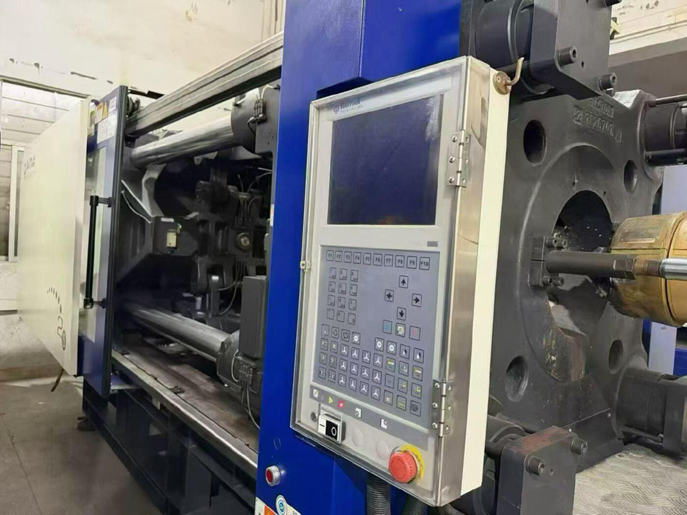 海天MA4700IIS/2250 注塑机