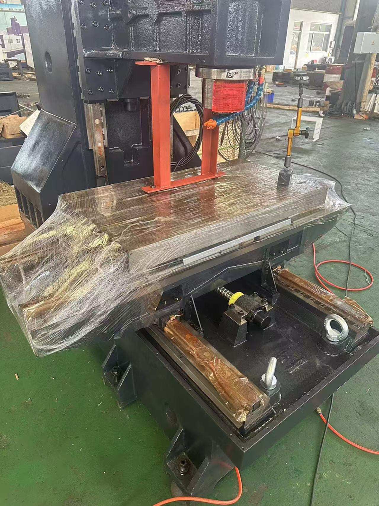 枣庄极点数控机械855立式加工中心