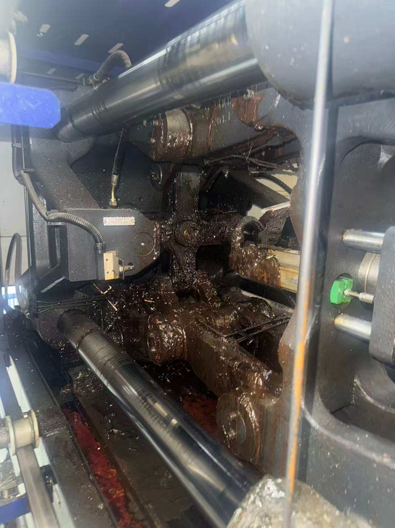 海天MA1600/540SE 注塑机