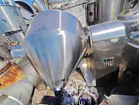 For sale second-hand 3000-liter double-cone dryer