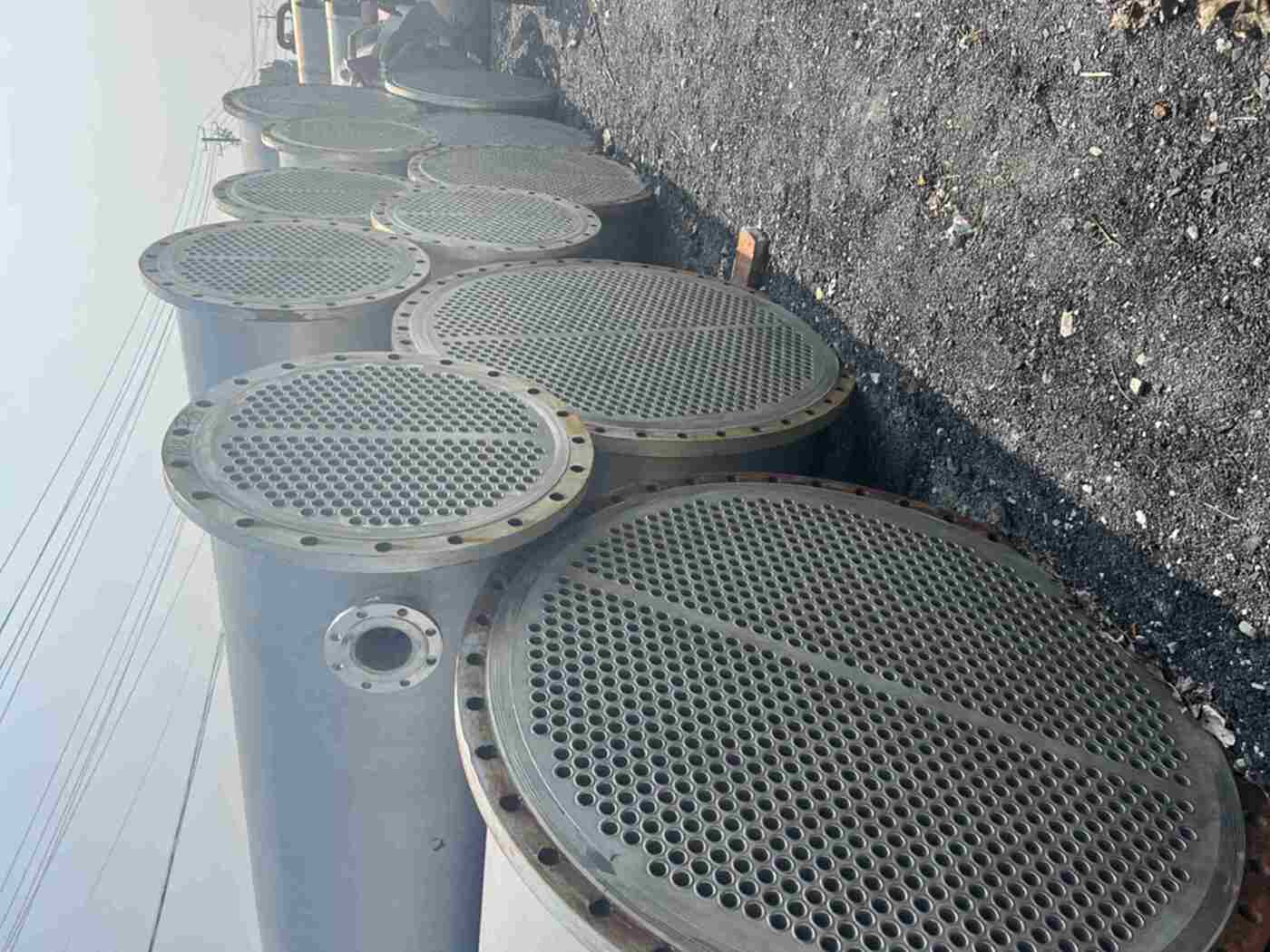 304 316 钛材 碳钢 石墨304 316 钛材 碳钢 石墨冷凝器