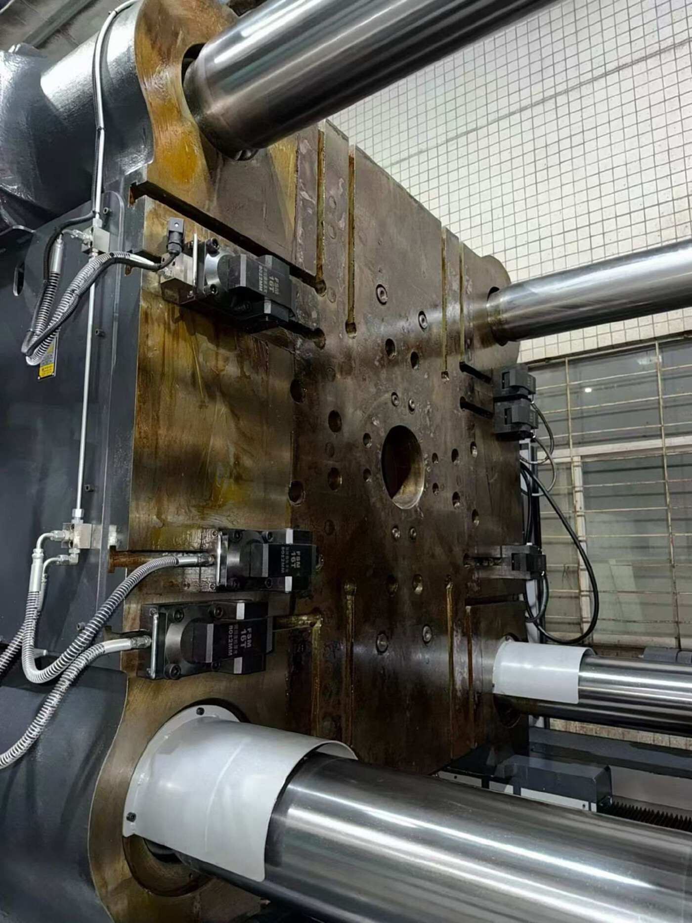 力劲FA1200注塑机