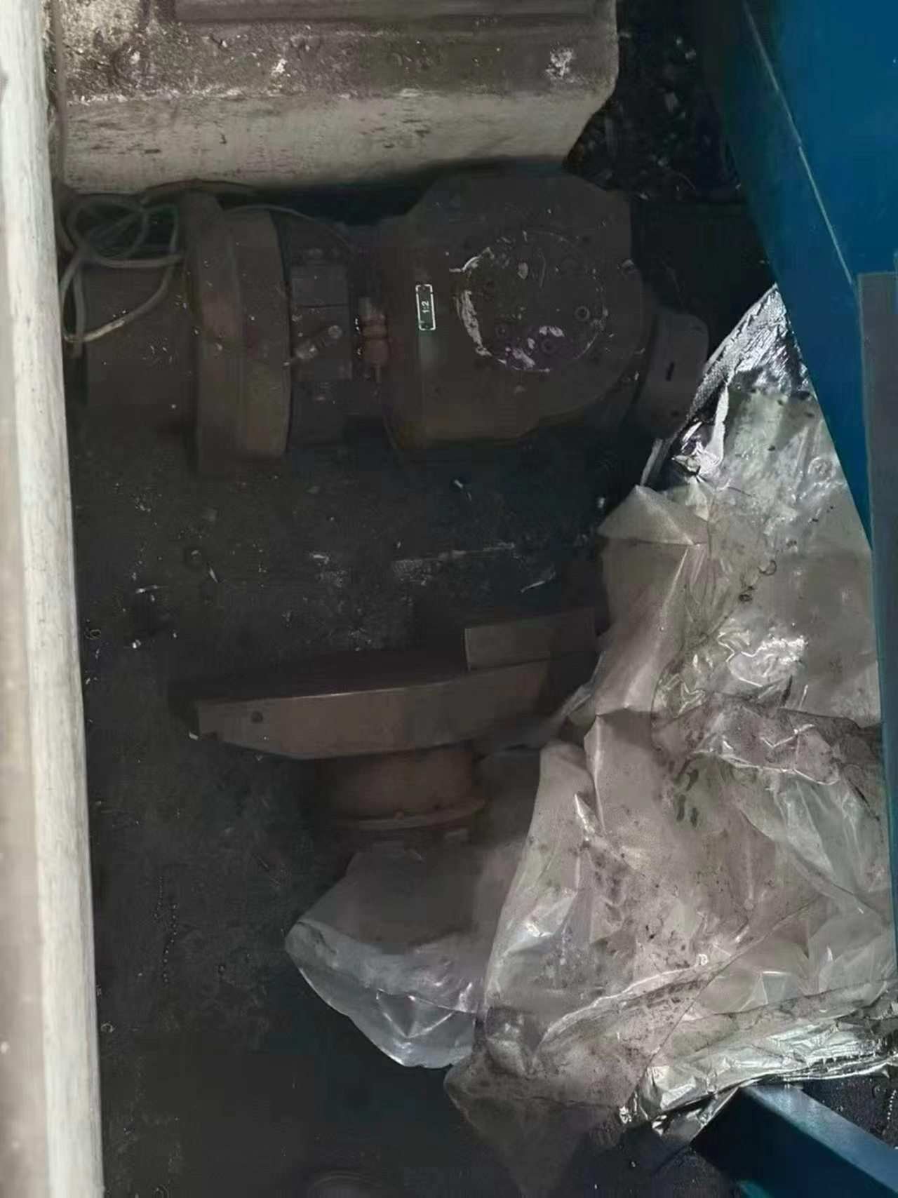 罗马尼亚。13米立车