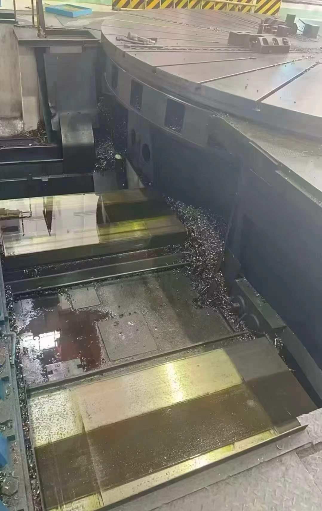 罗马尼亚。13米立车