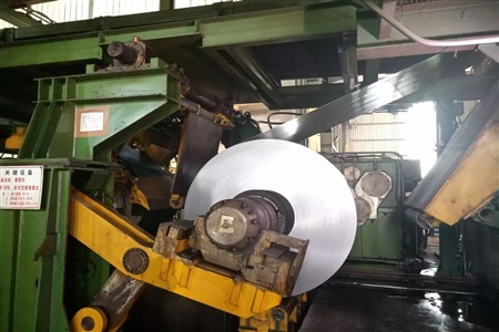 二手卷取機(jī)是什么?它與卷板機(jī)有哪些區(qū)別?