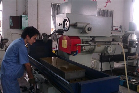 【二手磨床】平面磨床主电机拆卸步骤