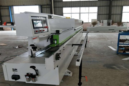 【二手封边机】封边机回胶孔和胶锅外部的日常清洁