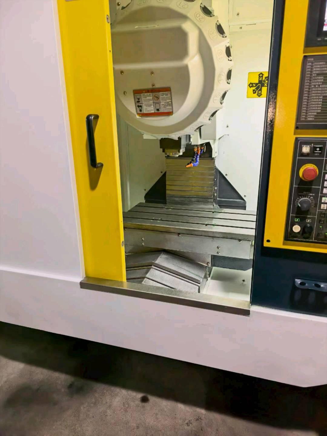 乔鸿精工T7 立式加工中心
