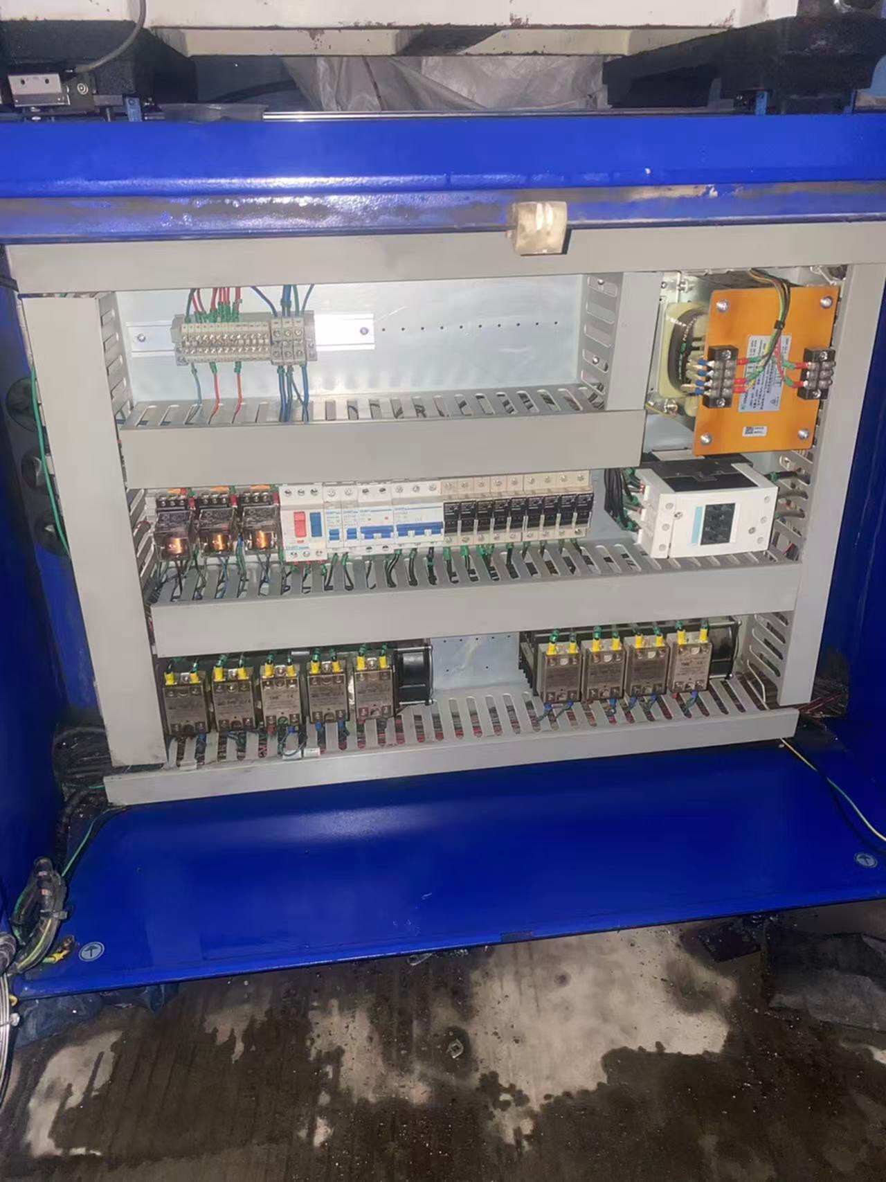 海天MA3800H/980 注塑机