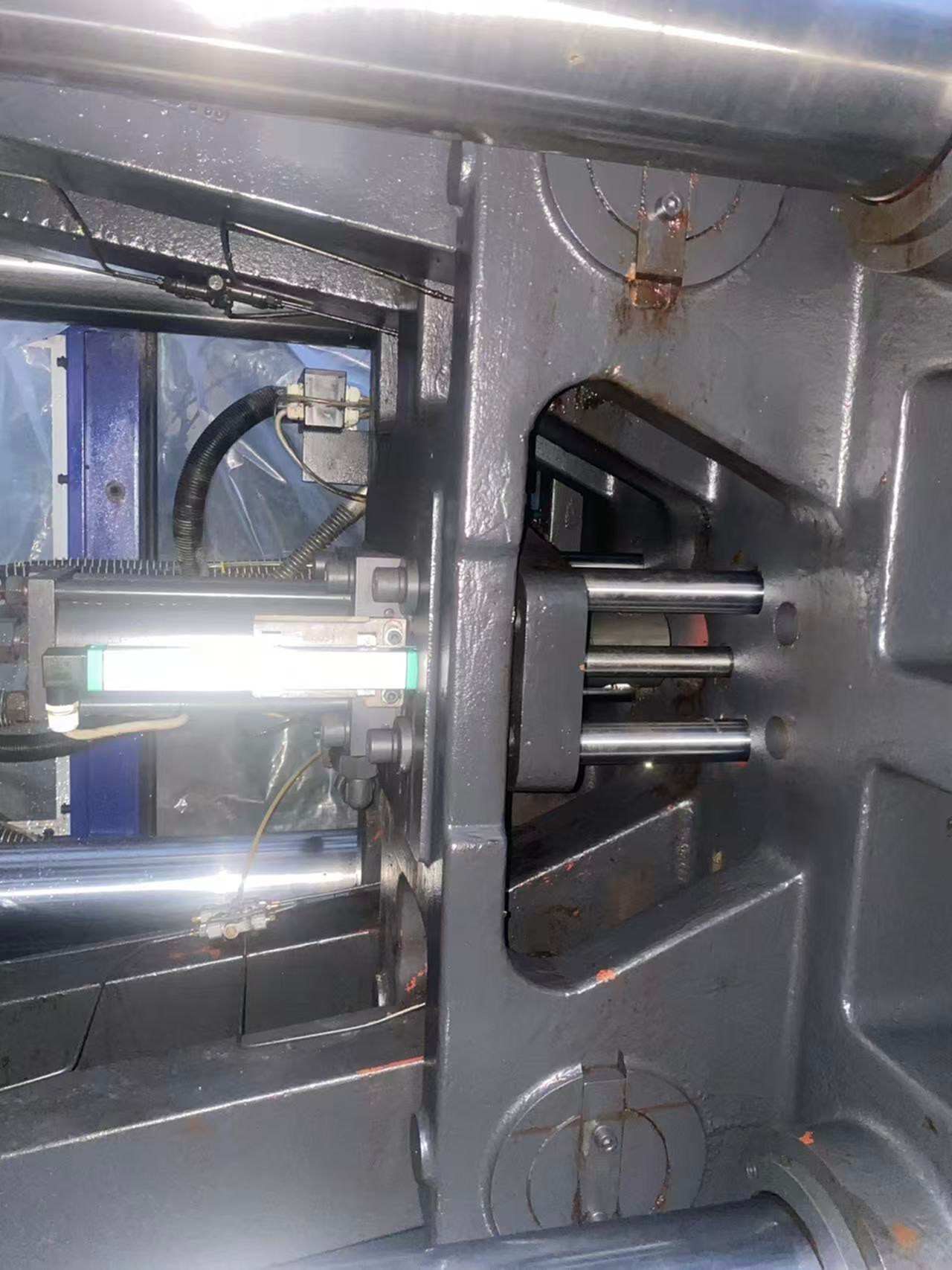 海天MA3800H/980 注塑机